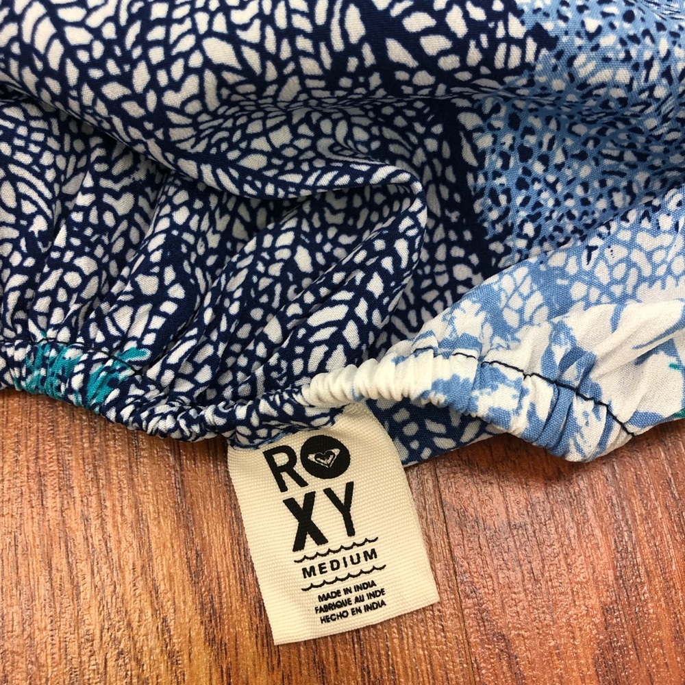 Fun Roxy mini dress - Picture 5 of 5